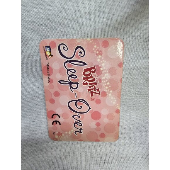 Vintage Bratz Fashion Doll Sleepover Yasmin V2- Flawed Clothing - Picture 4 of 16